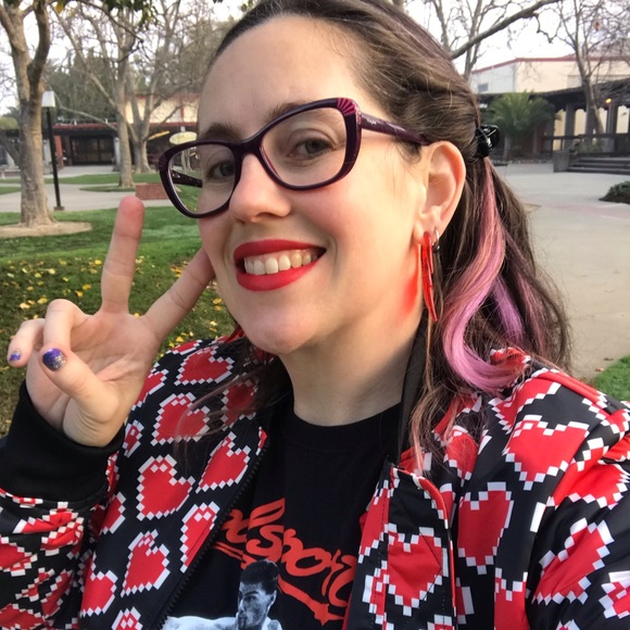 Meet your Posher, Angela - Picture 1 of 7